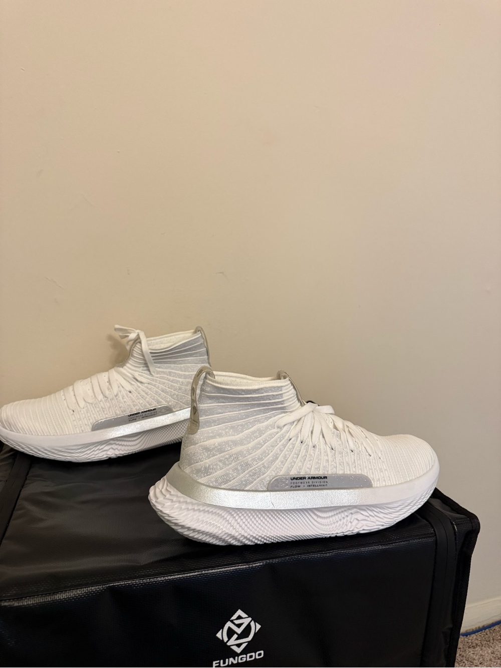 Under Armour  Size 11  UA FUTR X White ELITE